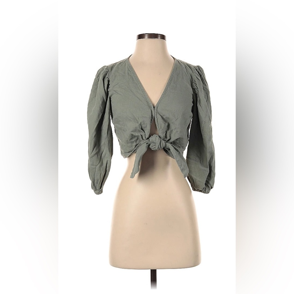 Abercrombie & Fitch Front Tie Blouse